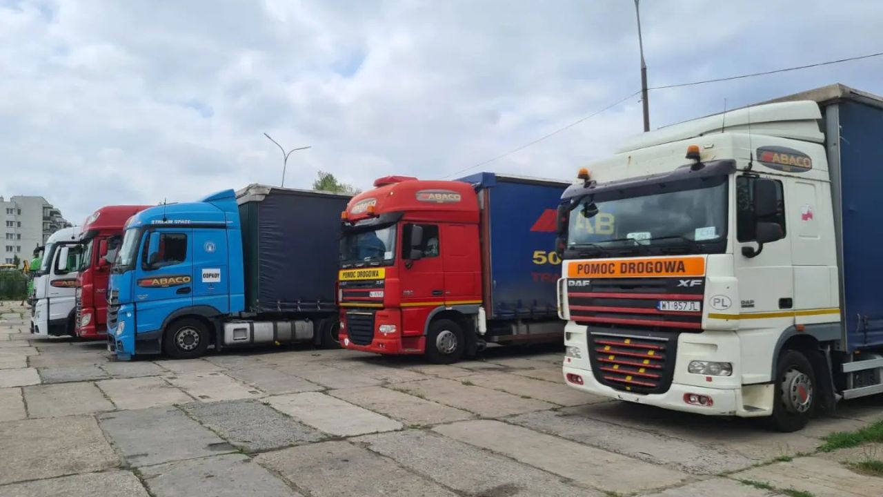 Dostosowywanie usług transportowych do potrzeb branży: Case Study ABACO